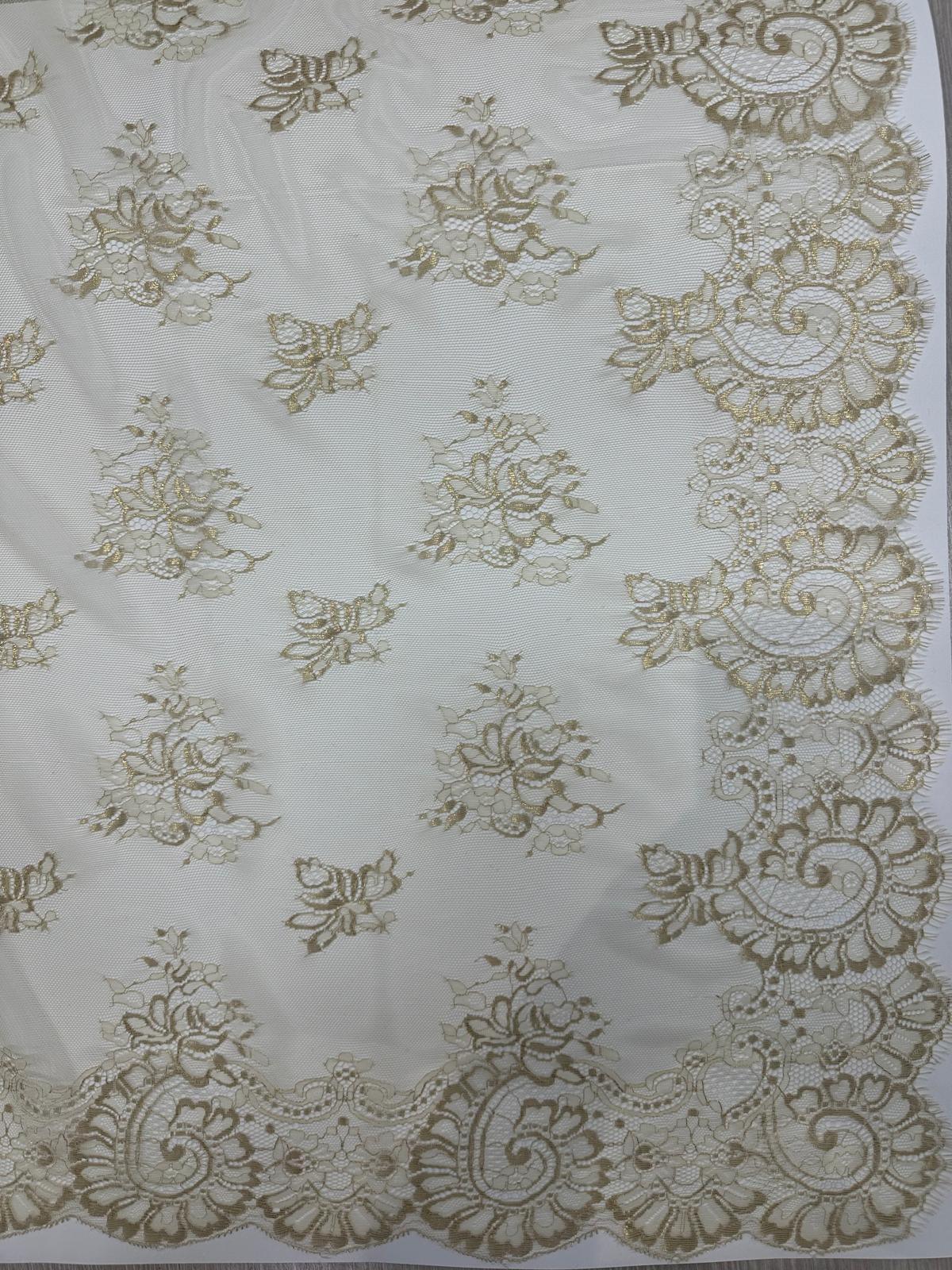 Mantilla española de encaje mediana-Dorada – 1 x 2,20 m | Modelo 12