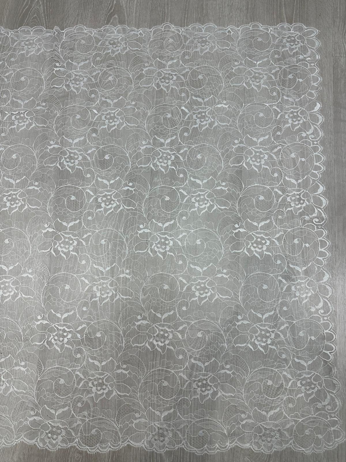Mantilla española de encaje mediana-Marfil – 90 x 2,20 m | Modelo 14