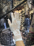 Guantes de encaje blancos-Mantilla