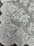 Mantilla niña de encaje pequeña –Marfil-170 x 80 | Modelo 1
