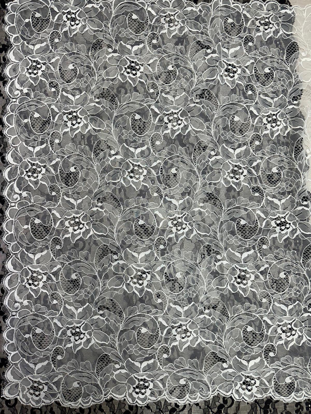 Mantilla de encaje pequeña –Marfil-70 x 180 | Modelo 2