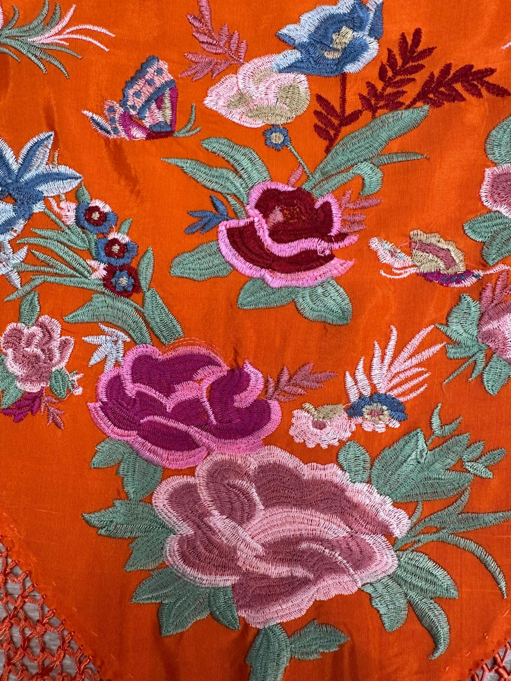 Pico para niña seda fleco a mano-Naranja-93x47 |Modelo 42