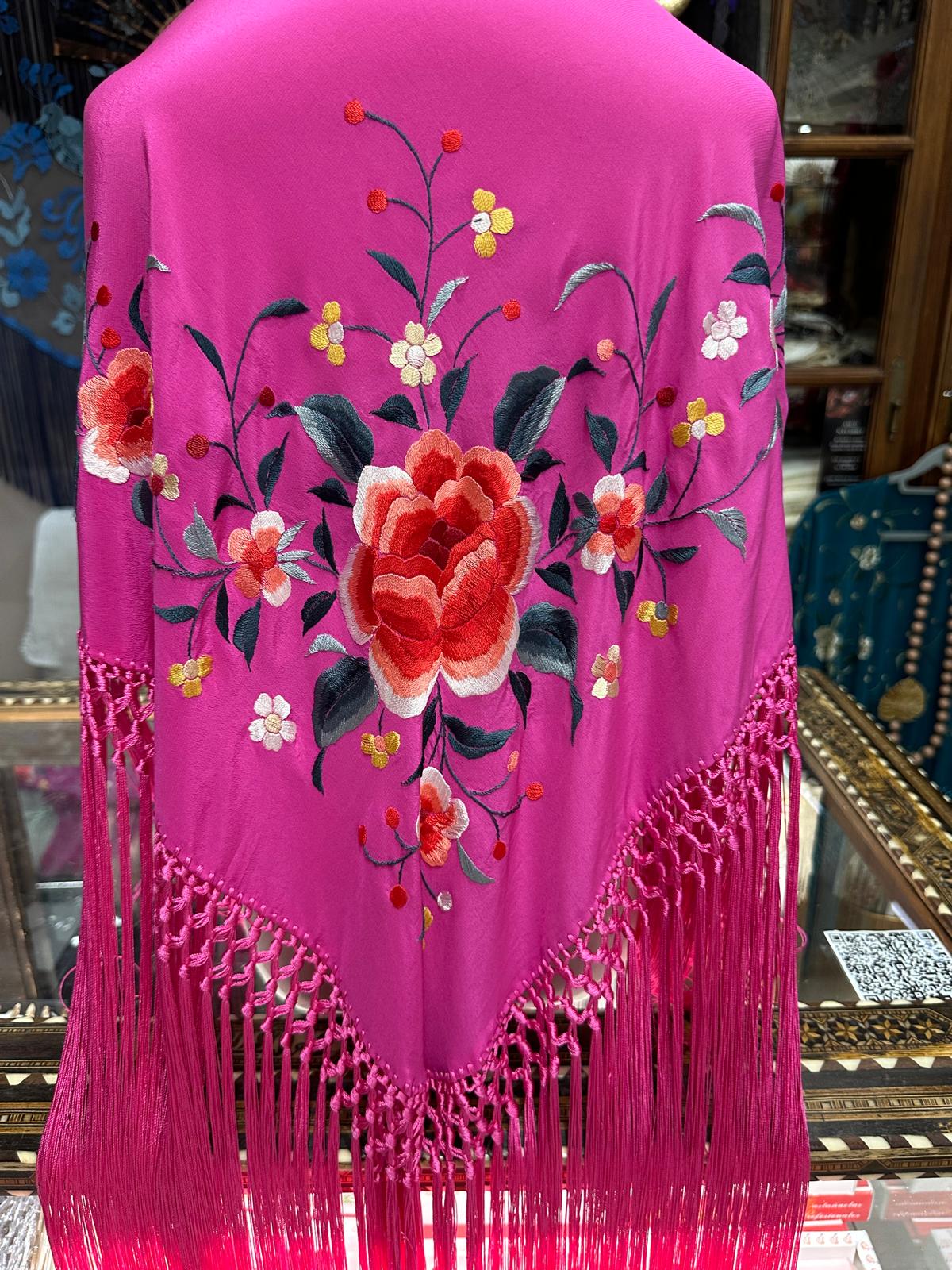 Pico seda bordado a mano-Fucsia-1,28x 64 |Modelo 44