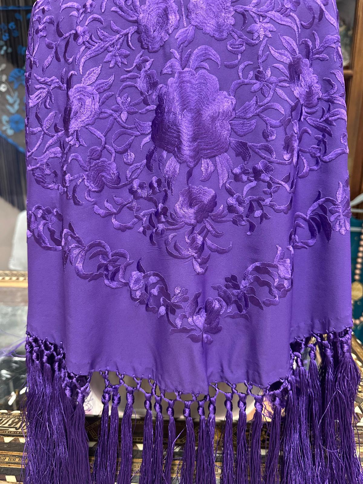 Pico crepé fleco a mano-morado-1,50x 50 |Modelo 71